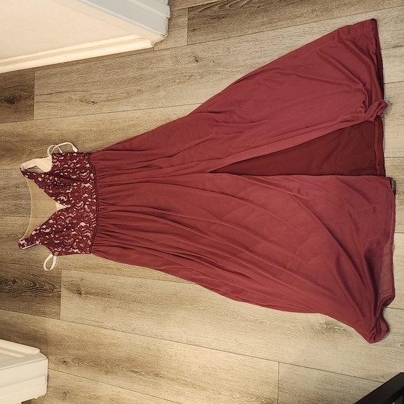 Davids Bridal Dress - Picture 1 of 8